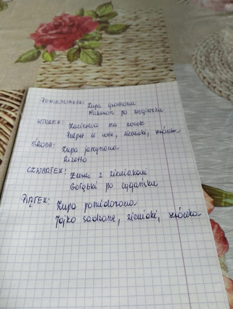 1000024370