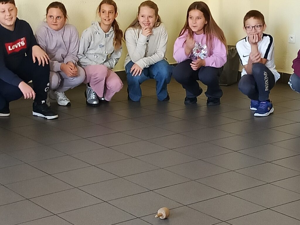 09dd5f60 2dcf 48de 8f1e F5b5ec8cf9d3